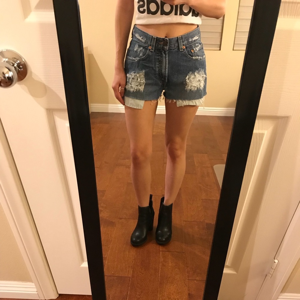 Levis 550 Denim Shorts